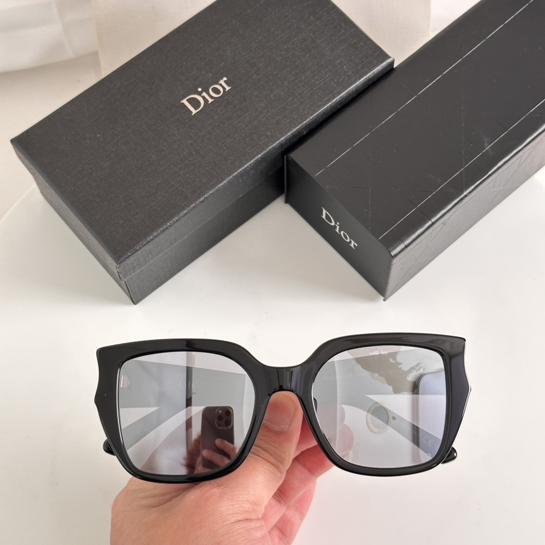 DIO* Modelo: DiorGlowS1F Tamaño: 54口18-140 🉐150