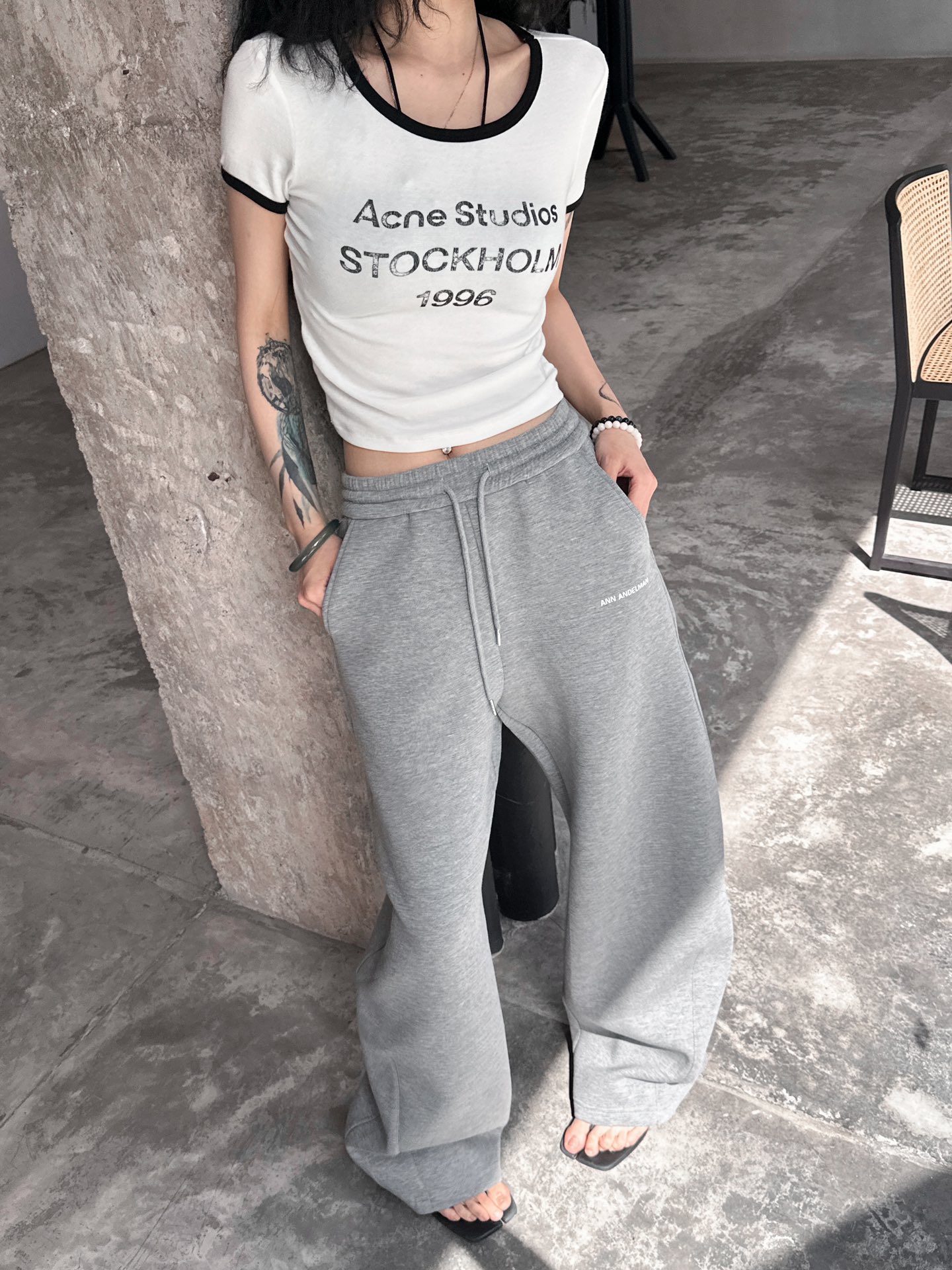  ANN｜新款卫裤，进口空气层面料，柔软舒适防勾丝，腰部松紧带可调节，口袋处进口超密平纹刺绣logo，立