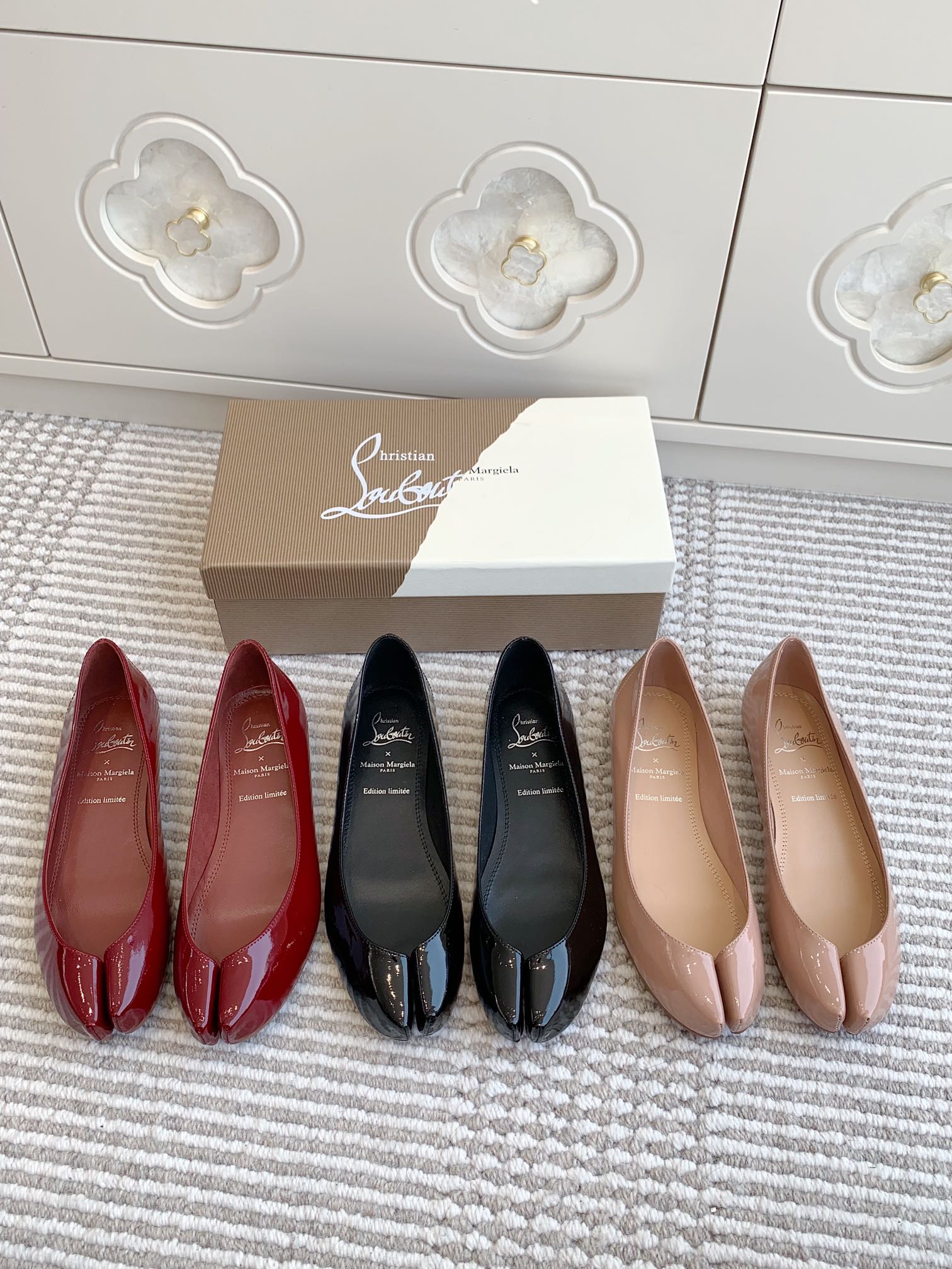 NO:222569,————CL&MM6·Magila Tabi split-toe red-soled shoes·35-41, split-toe shoes, christian louboutin, christian louboutin,masion margiela,masion margiela19860909————CL&MM6·马吉拉tabi分趾红底鞋·35-41,分趾鞋,christian louboutin,christian louboutin,masion margiela,masion margiela,Women's Shoes