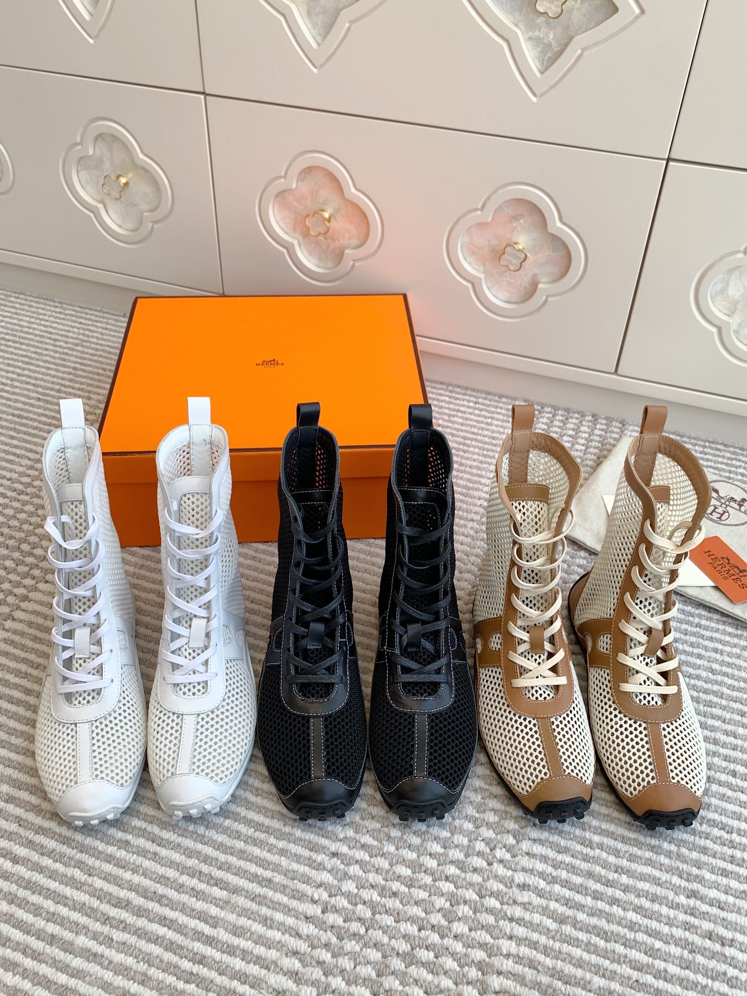 NO:222606,————Hermes·Holved high-top sneakers·35–41, boots, hermes, boots, sneakers19860909————Hermes·镂空高帮运动鞋·35–41,靴子,hermes,boots,sneakers,Women's Shoes