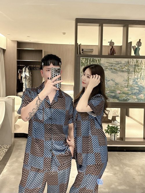 Louis Vuitton Summer Couple Pajamas Set, Breathable & Comfortable Loungewear 1 Louis Vuitton Summer Couple Pajamas Set, Breathable & Comfortable Loungewear
