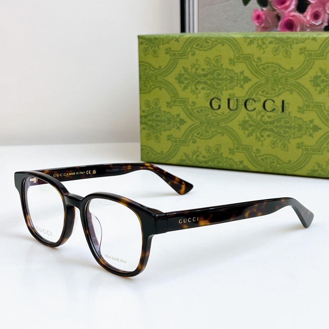  GUCC*
MOD：GG1343O   
SIZE：49-19-145
🔝🔝