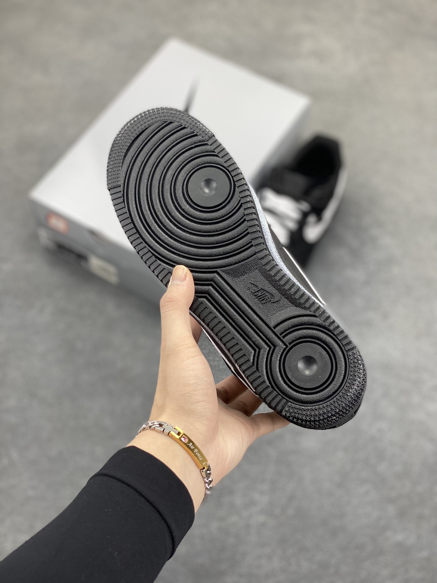 图片[5]-Nike Air Force 1 Low’07 小雏菊 黑白涂鸦手绘空军一号低帮绑带休闲板鞋 定制皮料 原厂3D打印 定制鞋盒 原楦原纸板 纯正空军版型 内置全掌气垫 货号：CK0316-063 尺码：36 36.5 37.5 38 38.5 39 40 40.5 41 42 42.5 43 44 44.5 45-选品中心