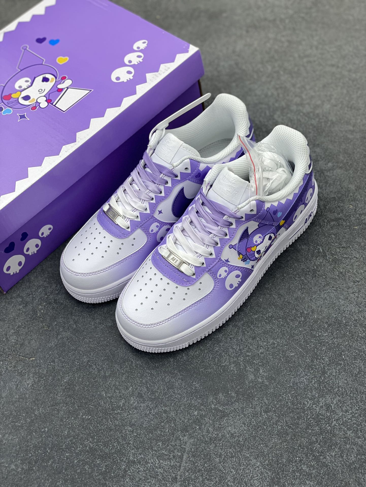 图片[8]-超限量联名  Doraemon×Nike Air Force 1 Low小巫女联名款 骷髅头空军一号 渐变白绿 低帮休闲板鞋 定制皮料 纯正空军板型 原装定制鞋盒 原楦头原纸板 内置全掌气垫 货号：CW2288-111 尺码：36 36.5 37.5 38 38.5 39 40 40.5 41 42 42.5 43 44 44.5 45-选品中心