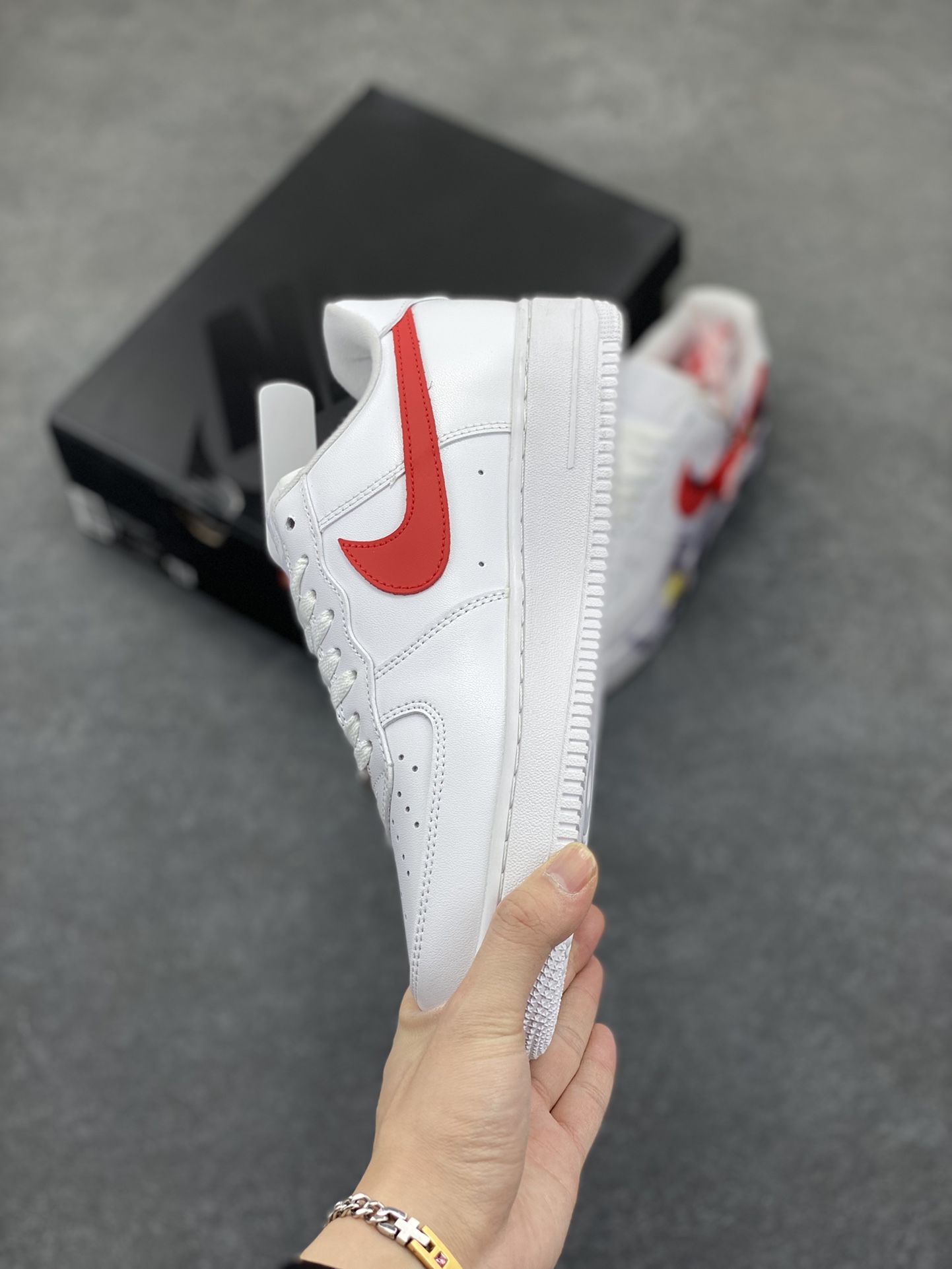 图片[3]-Air Force 1 Low 哪吒手绘涂鸦 原楦头原纸板 打造纯正空军版型 #专注外贸渠道 全掌内置蜂窝气垫 #原盒配件 原厂中底钢印、拉帮完美 货号：CU9225-101 尺码：36 36.5 37.5 38 38.5 39 40 40.5 41 42 42.5 43 44 44.5 45-选品中心