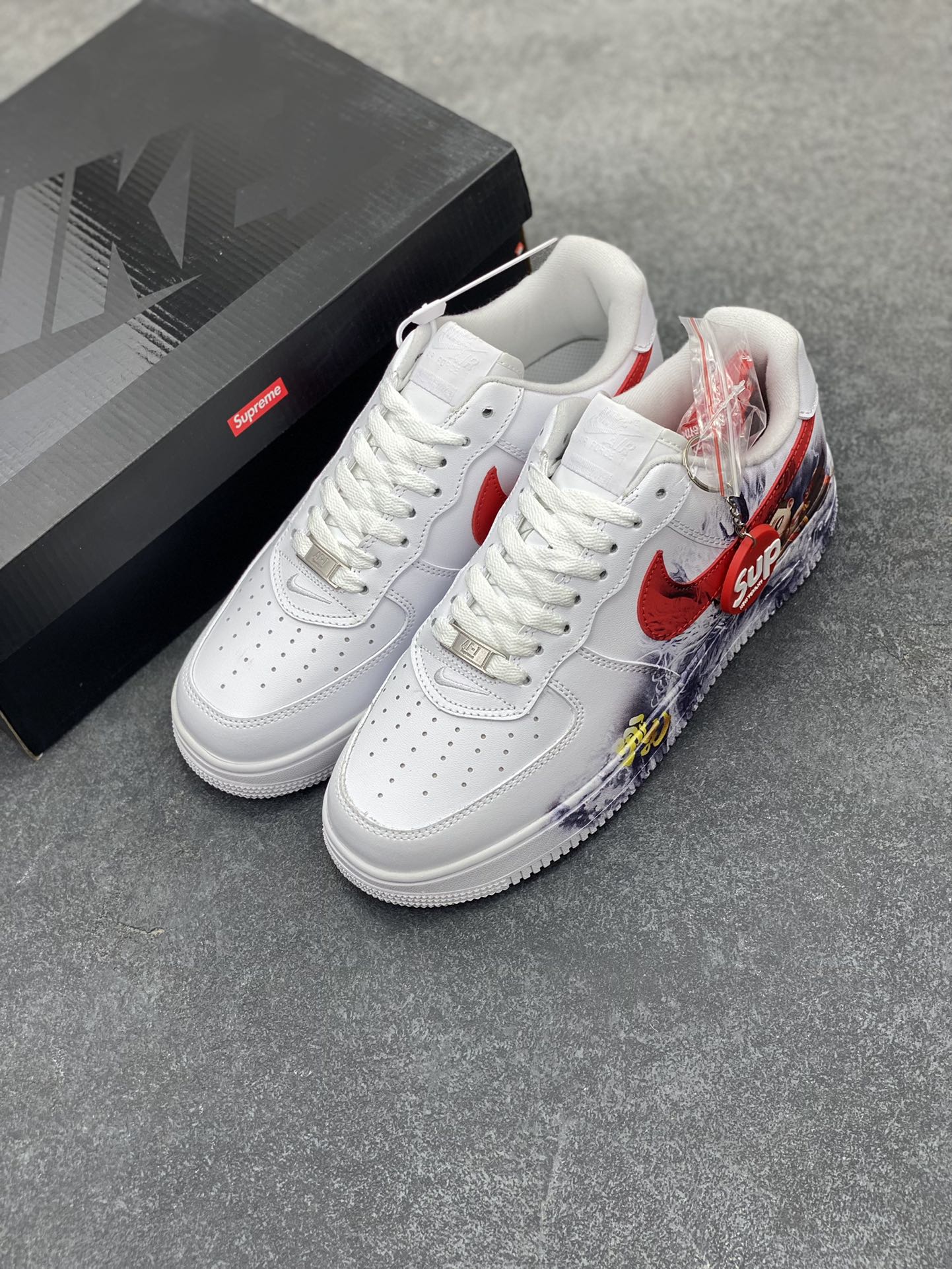 图片[8]-Air Force 1 Low 哪吒手绘涂鸦 原楦头原纸板 打造纯正空军版型 #专注外贸渠道 全掌内置蜂窝气垫 #原盒配件 原厂中底钢印、拉帮完美 货号：CU9225-101 尺码：36 36.5 37.5 38 38.5 39 40 40.5 41 42 42.5 43 44 44.5 45-选品中心