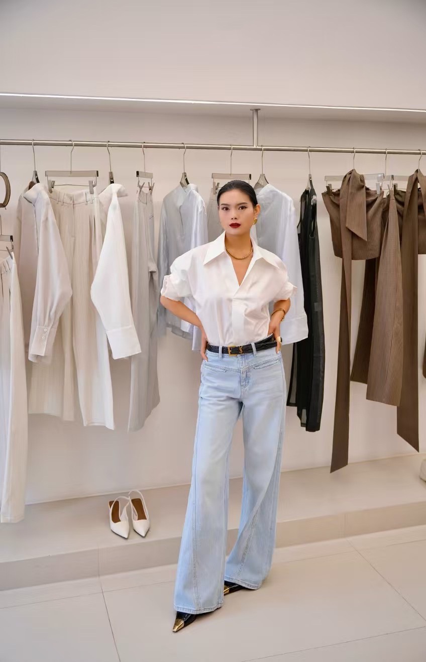 “High-End Women’s Suit Set: Quality Fabric, Stylish Design, Various Sizes and Colors” - 图片 3