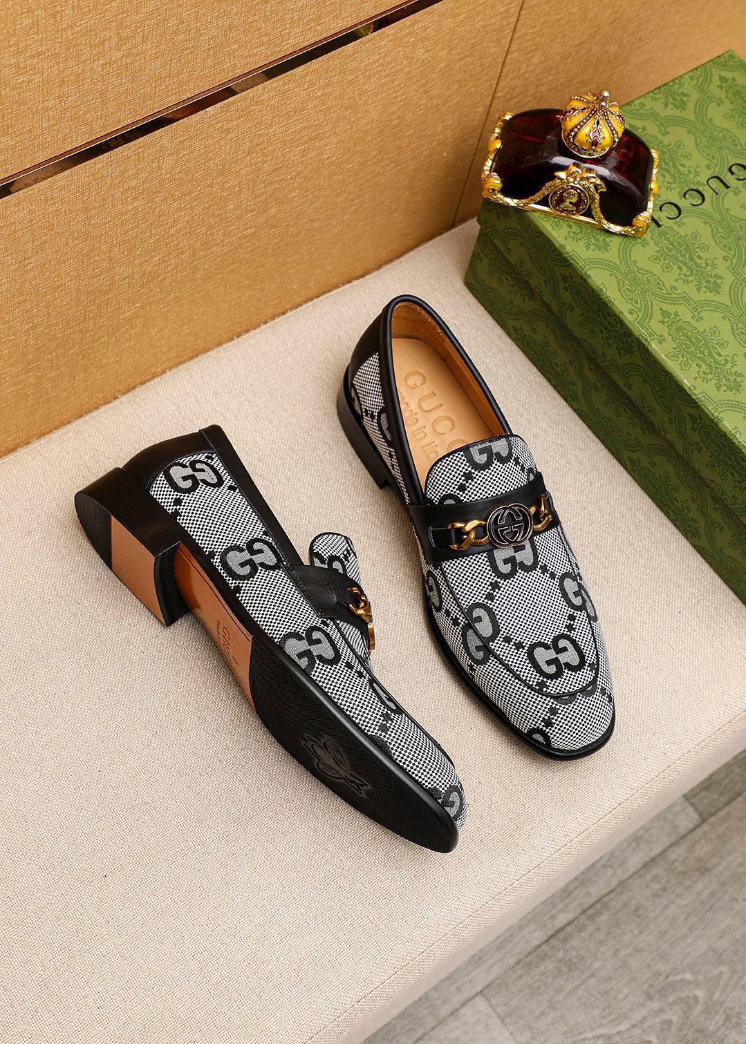 Gucci Men's Leather Loafers with GG Pattern and Gold-Tone Hardware 4 i1742796657 8773 2