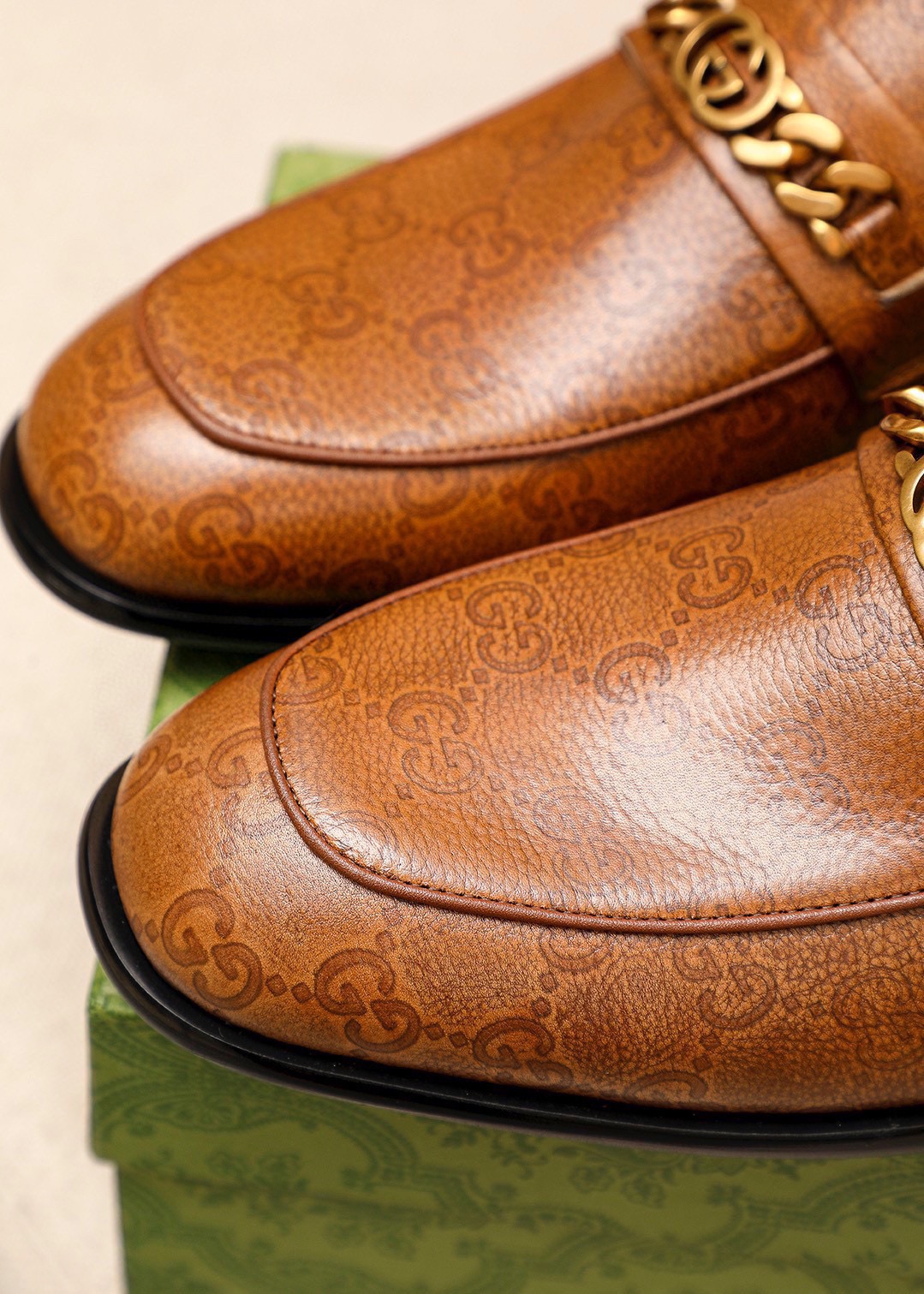Gucci Men's Brown Leather Loafers with Gold-Tone Chain Detail - Sizes 38-44 7 i1742796696 2340 5