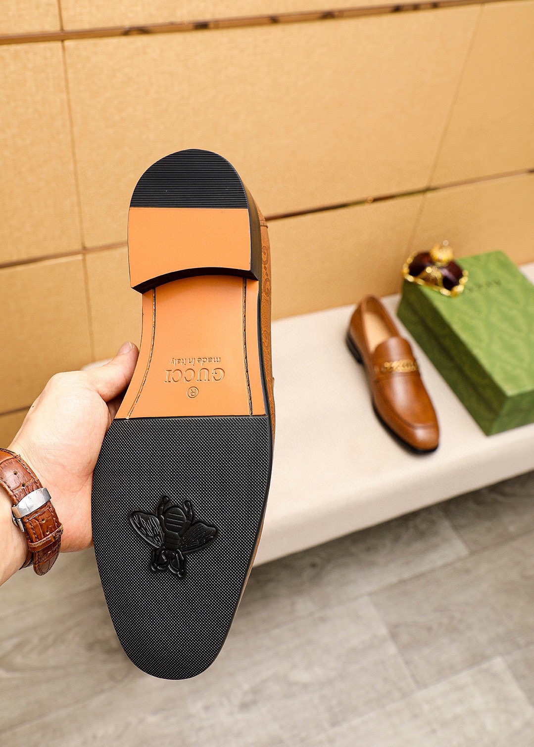 Gucci Men's Brown Leather Loafers with Gold-Tone Chain Detail - Sizes 38-44 10 i1742796696 9236 8