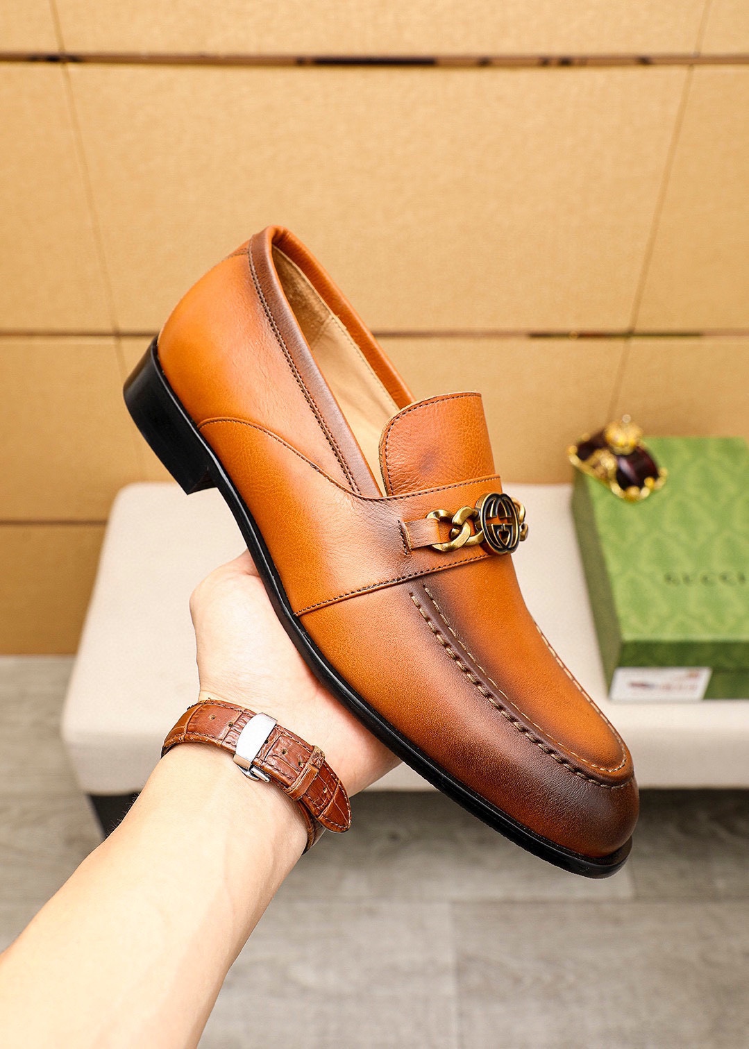 Gucci Leather Loafers with GG Hardware, Men's Casual Dress Shoes 7 i1742797099 6292 5