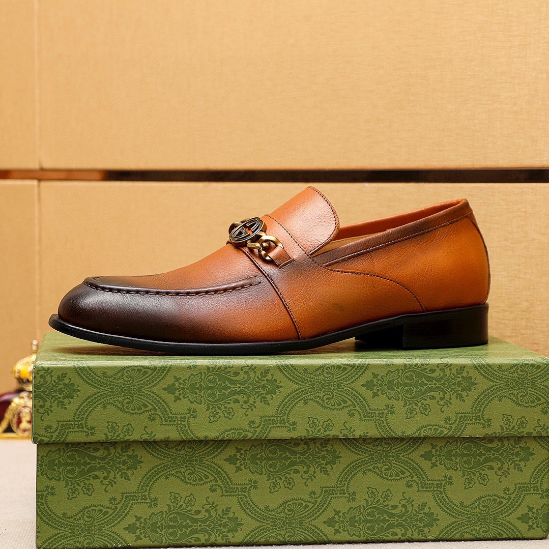 Gucci Leather Loafers with GG Hardware, Men's Casual Dress Shoes 5 i1742797099 8711 3