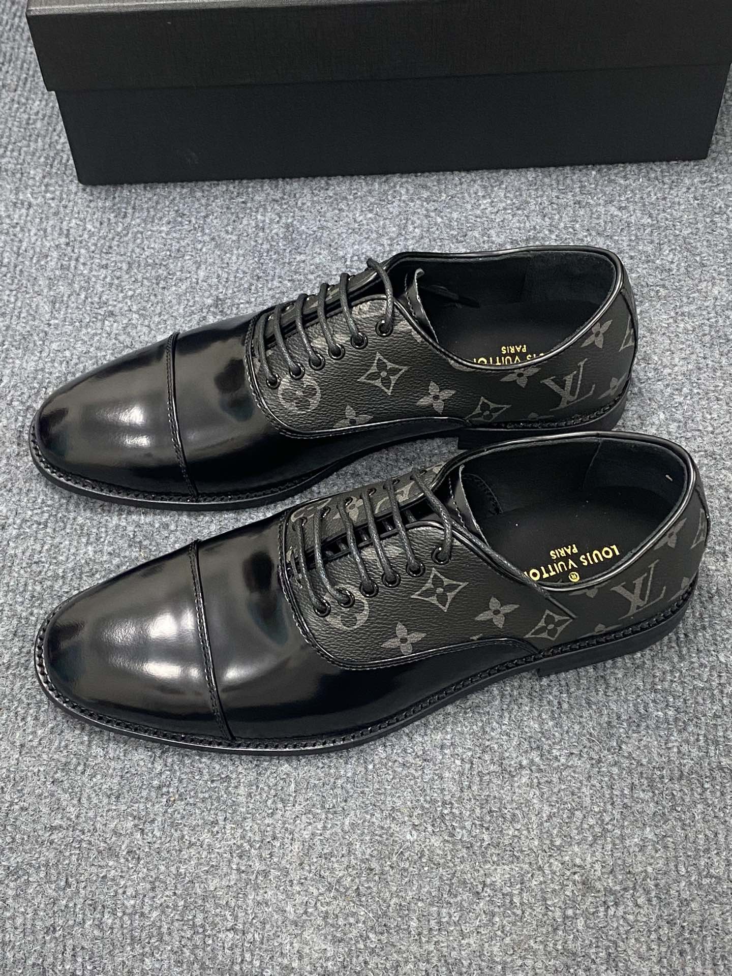 NO:275352,(The official website of the latest genuine leather business suit shoes of all high-end high-end boutique cowhide 2025LV is launched simultaneously, imported from Italy, first layer cowhide is made of one-to-one heavy money, official website 1:1 (genuine leather sole). It is versatile, high-end and classy, ​​and the color combination is extraordinary. This four-season model is charming when worn on the feet and shows the temperament of the big brand. Standard code 39-44 (can be ordered 38.45.46.47.48), louis vuitton, business suit, cowhide, Leather soles19860909（全高端精品牛皮内里2025LV最新真皮商务西装鞋官网同步上市,意大利进口 头层牛皮一比一重金打造,官网1:1 (真皮大底) .穿着百搭,高档不失档次,彩色搭配气度不凡.此款四季款,穿在脚上魅力四射尽显大牌气质.标准码39一44(可订38.45.46.47.48),,louis vuitton,business suit,cowhide,Leather soles,Men's shoes