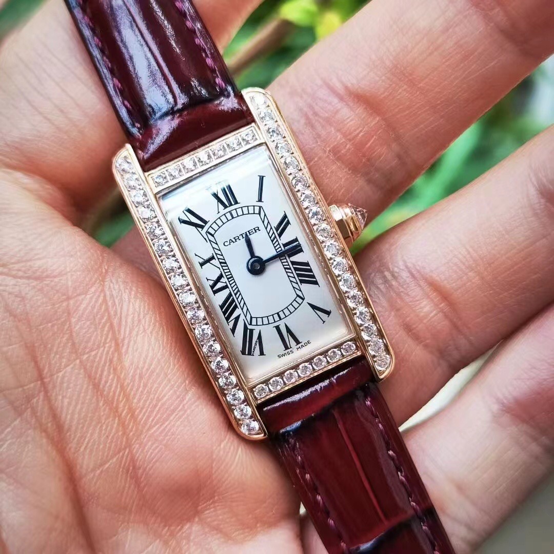 Cartier 8848F卡地亚热门大作——优雅的美式坦克WSTA0016腕表曼妙登场 苗条多姿的外形
