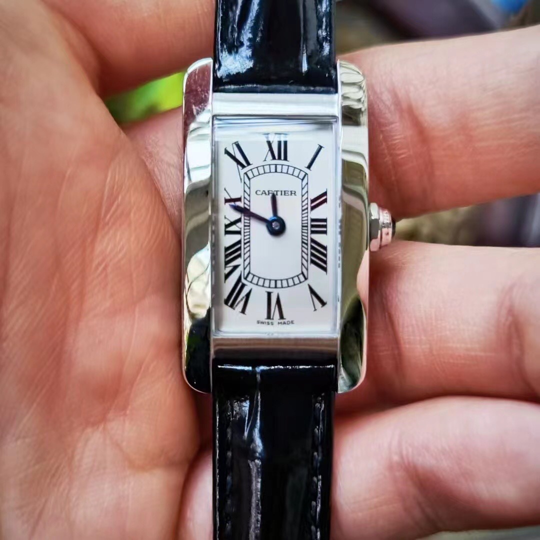 Cartier 8848F卡地亚热门大作——优雅的美式坦克WSTA0016腕表曼妙登场 苗条多姿的外形