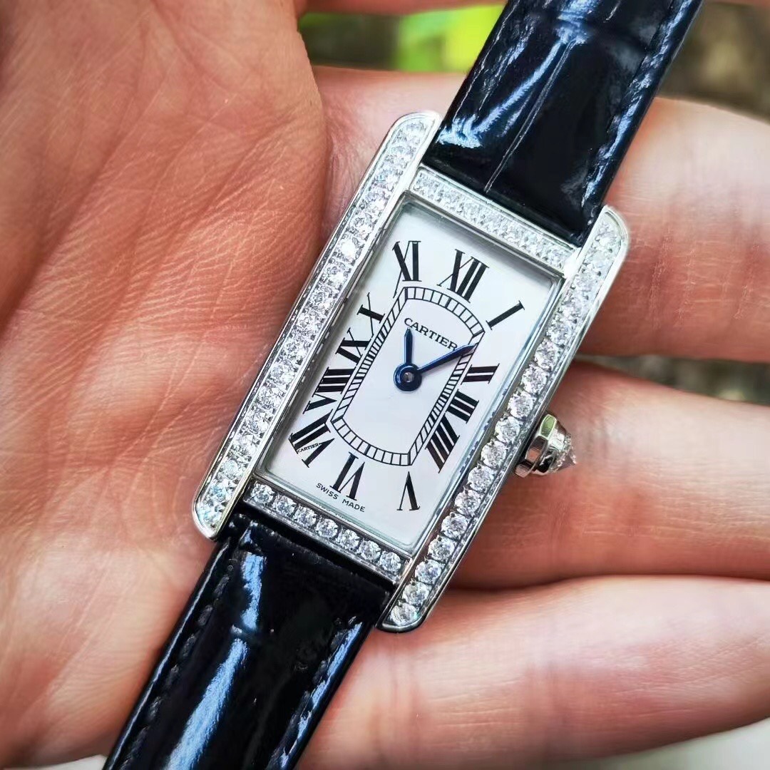 Cartier 8848F卡地亚热门大作——优雅的美式坦克WSTA0016腕表曼妙登场 苗条多姿的外形