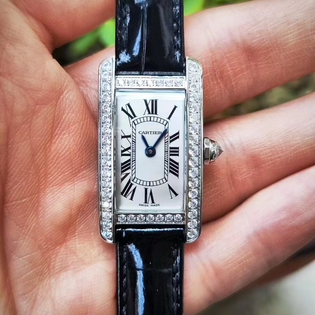 Cartier 8848F卡地亚热门大作——优雅的美式坦克WSTA0016腕表曼妙登场 苗条多姿的外形