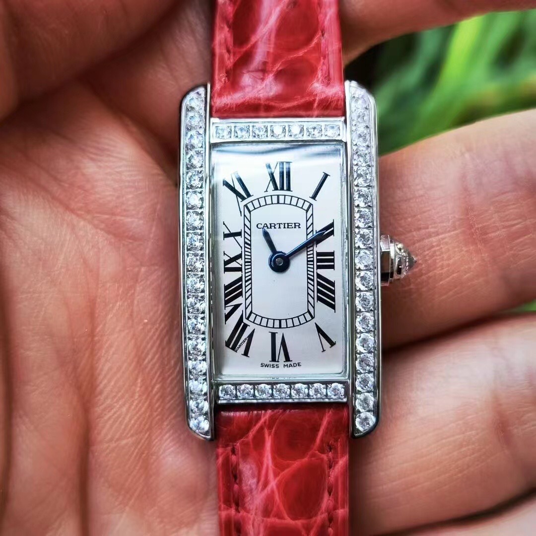 Cartier 8848F卡地亚热门大作——优雅的美式坦克WSTA0016腕表曼妙登场 苗条多姿的外形