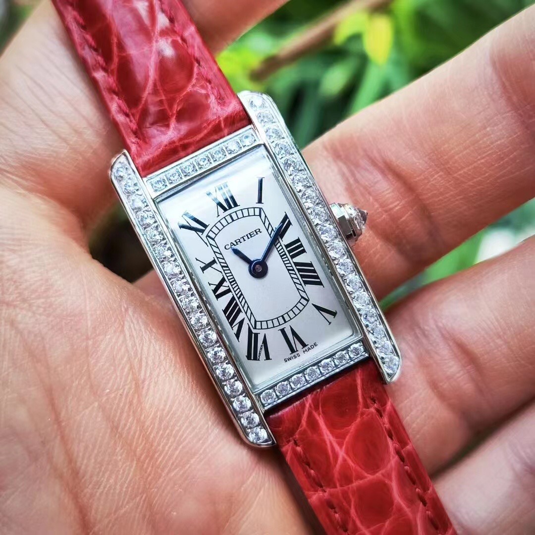 Cartier 8848F卡地亚热门大作——优雅的美式坦克WSTA0016腕表曼妙登场 苗条多姿的外形