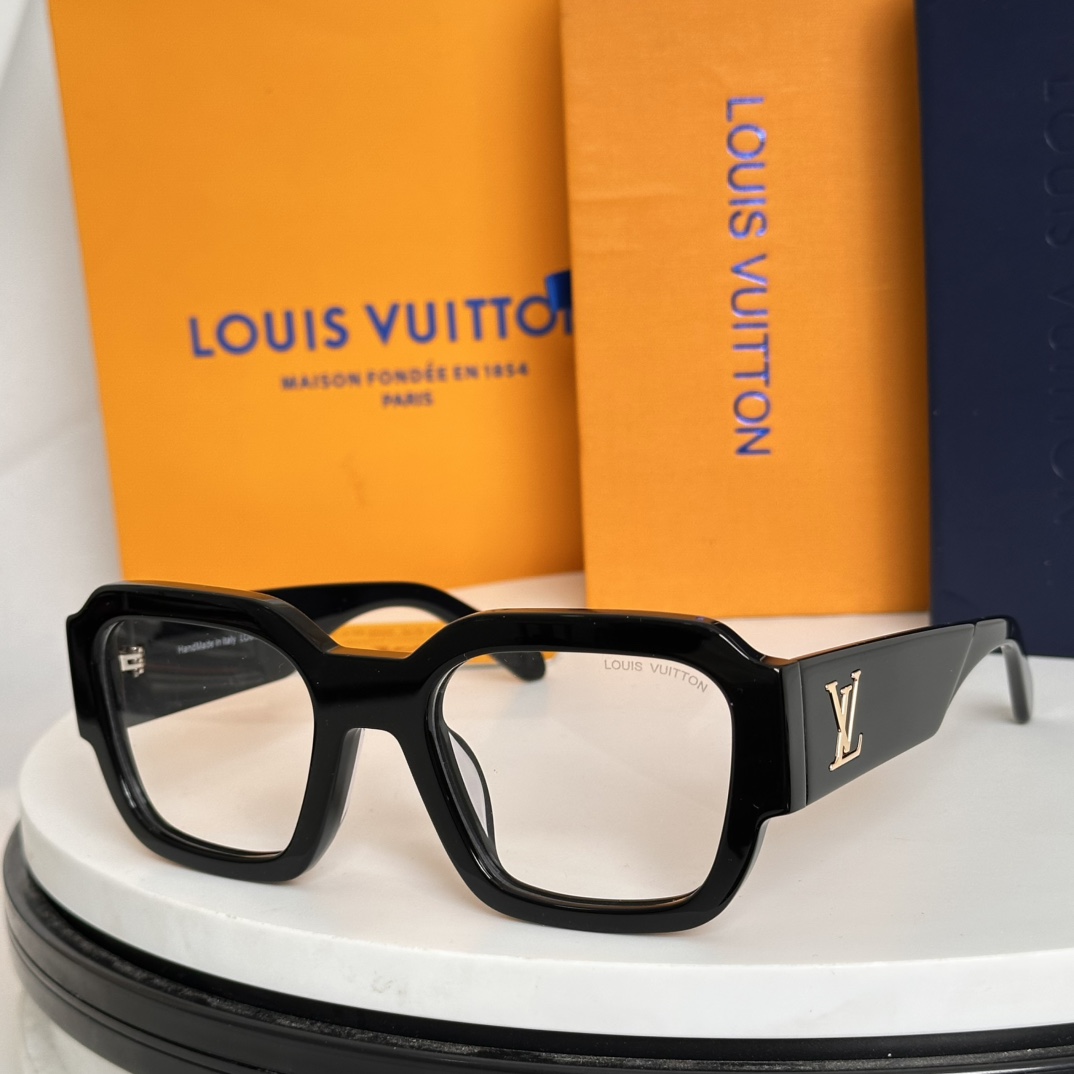 ‼️LOUIS VUITTO* 
MODEL：Z2612E
SIZE  55口20-145