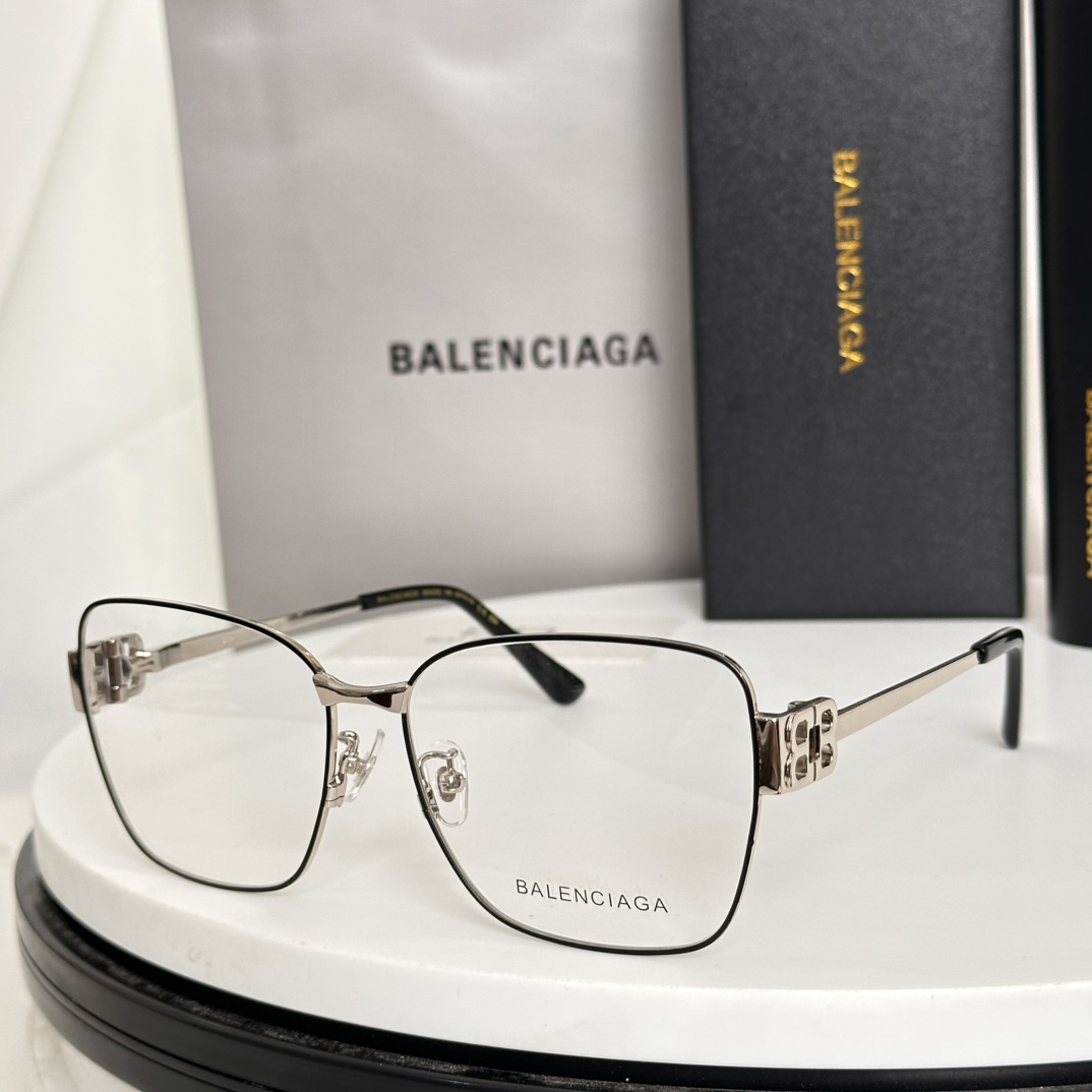  ‼️BALENCIAG*巴黎*世家⚜️⚜️⚜️MODEL：BB0339O ⚜️⚜️⚜️SIZE：60口