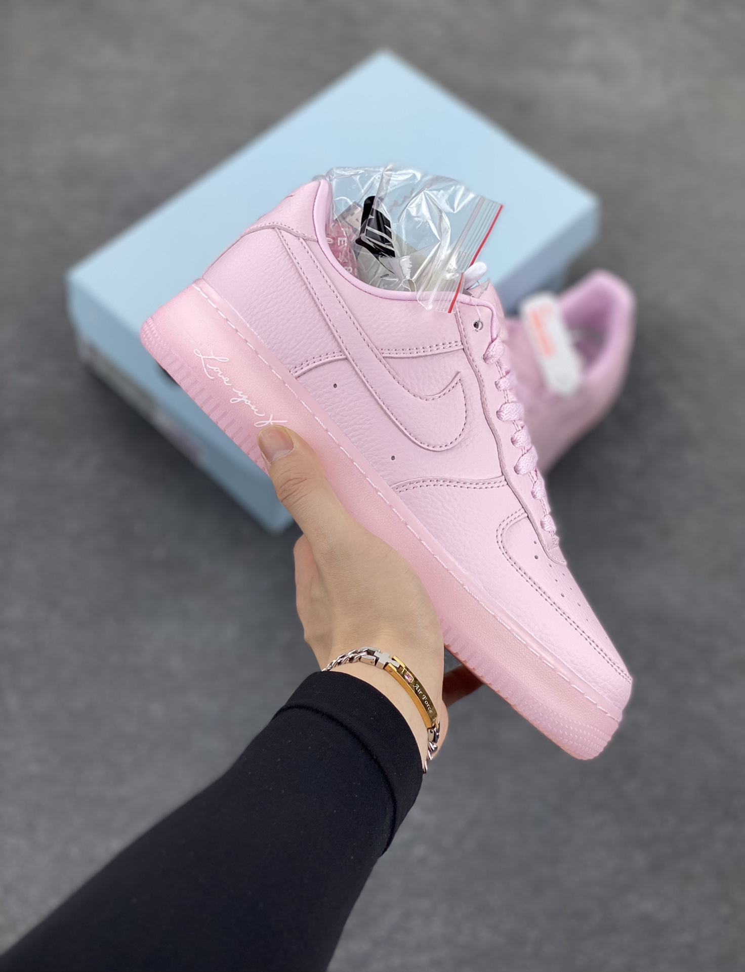 HY版本💯 Nike Air Force 1 07 low空军一号 荔枝纹水晶 板鞋 原楦头原纸板 打造纯正空军版型#专注外贸渠道 全掌内置蜂窝气垫 #原盒配件 原厂中底钢印、拉帮完美 货号:CZ8065-800 尺码:35.5 36 36.5 37.5 38 38.5 39 40 40.5 41 42 42.5 43 44 44.5 45-选品中心