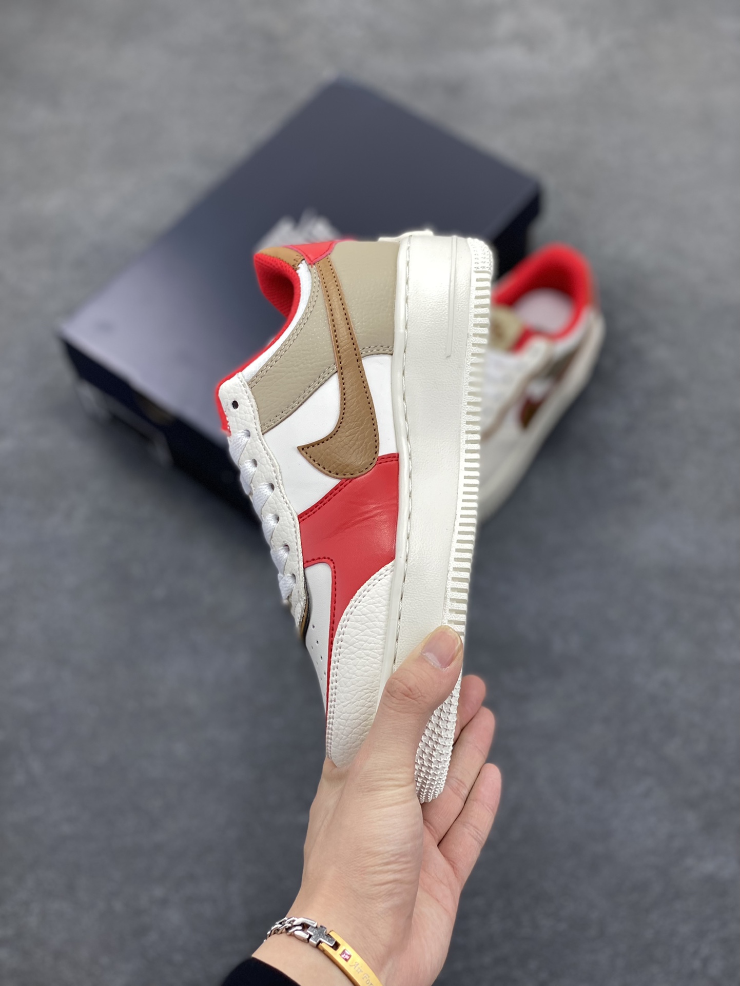 图片[3]-NK Air Force 1 Shadow 轻量增高低帮百搭板鞋\”拼接马卡龙\” 全新少女系解构主义设计双层轻量EVA发泡中底+防滑RB橡胶外圈底鞋底 原楦头原纸板 打造纯正空军版型 专注外贸渠道 全掌内置蜂窝气垫 原盒配件 原厂中底钢印、拉帮完美 货号：HQ3400-030 尺码：35.5 36 36.5 37.5 38 38.5 39 40 40.5 41 42-选品中心