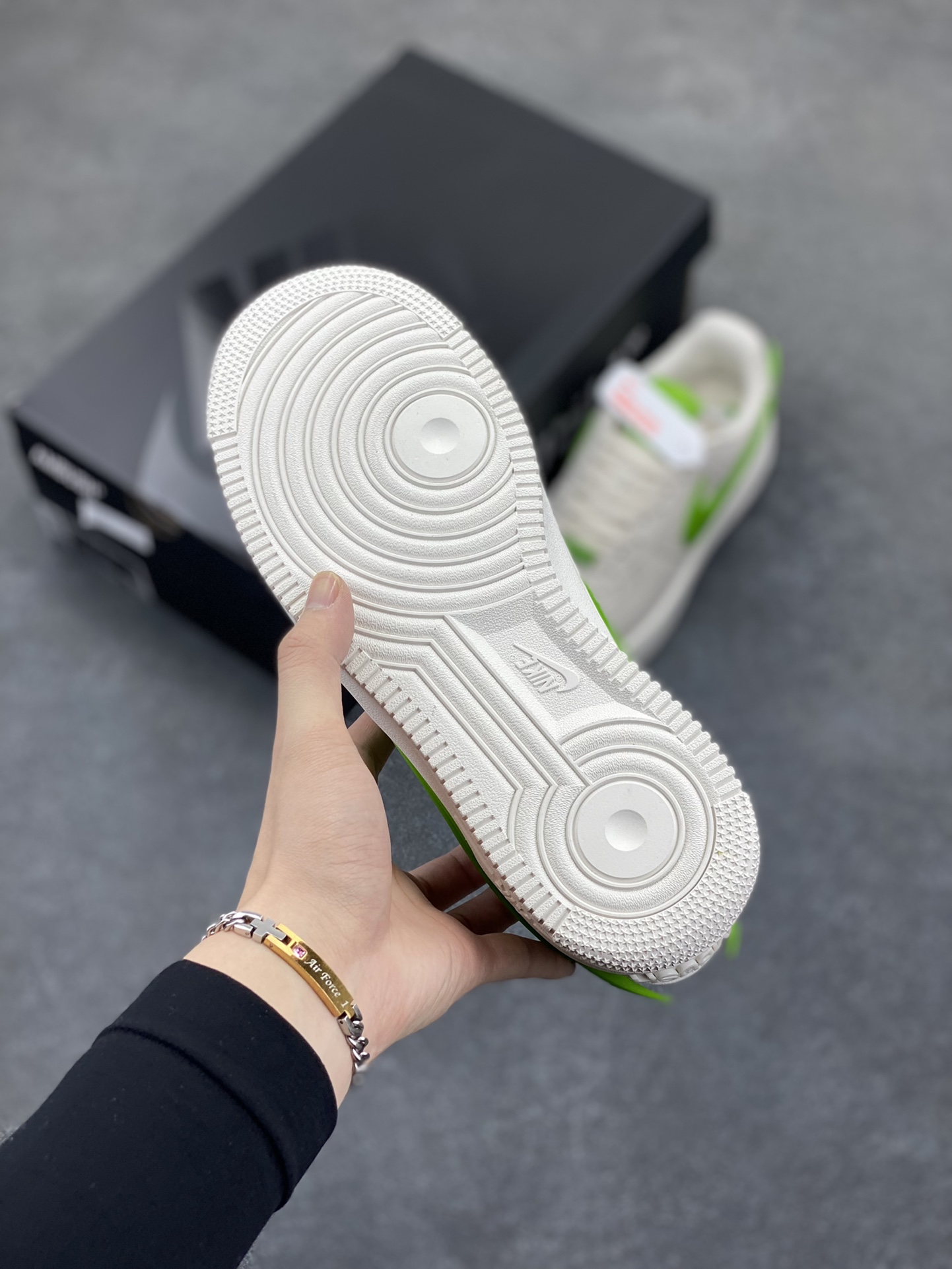 图片[5]-韩裔美籍设计师Yoon Ahn主理时尚品牌AMBUSH x Nike Air Force 1 Low SP\”Phantom\”空军一号宽底版系列低帮百搭休闲运动板鞋 原楦头原纸板 打造纯正空军版型 专注外贸渠道 全掌内置蜂窝气垫 原盒配件 原厂中底钢印、拉帮完美 货号：DV3464-003 尺码：35.5 36 36.5 37.5 38 38.5 39 40 40.5 41 42 42.5 43 44 44.5 45 46 47-选品中心