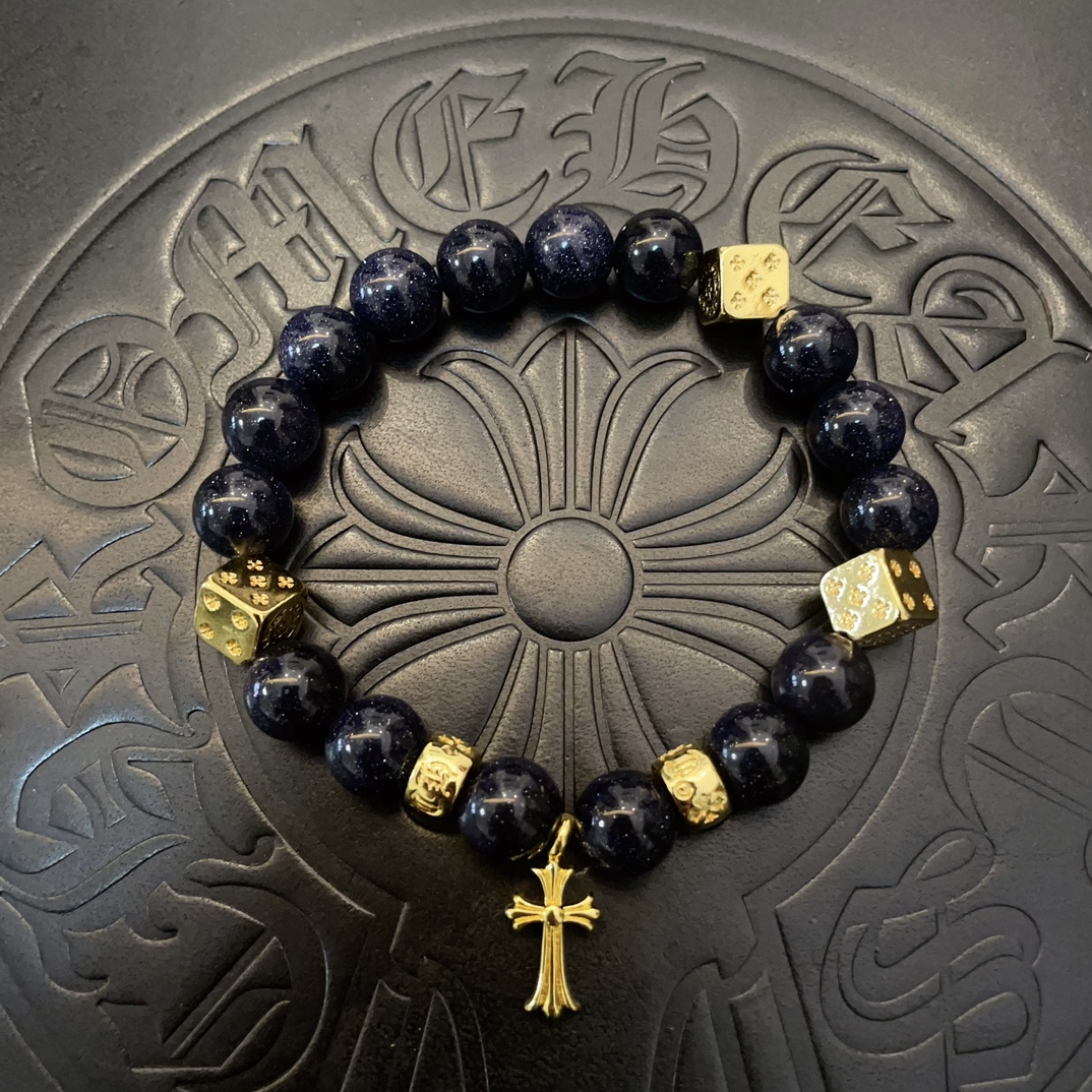 NO:112185,New [Counter Quality] Chrome Hearts Croxin Classic retro multi-element bracelet, Kuaishou/ins/Little Red Book popular, different concave and convex and convex design styles present unique. Cross Scout flowers are Croxin's logo, so they last longer. Genuine version Chrome Hearts Croxin, different from the market, match the quality, look at the details of the letter printing, the degree of retro old gray oxygen. Seiko version!  , jewelry boutique, chrome hearts, chrome hearts, bracelet19860909新款【专柜品质】Chrome Hearts克罗心 经典复古多元素手串手链 ,快手/ins/小红书热门,凹凸造型不同的花纹设计风格呈现出与众不同 十字架童军花是克罗心的标志 所以更经久不衰 正品打版Chrome Hearts克罗心 区别市场普通轻版 对版对标品质 看字印细节 复古做旧灰氧程度.精工版本！,饰品精品,chrome hearts,chrome hearts,bracelet,Jewelry