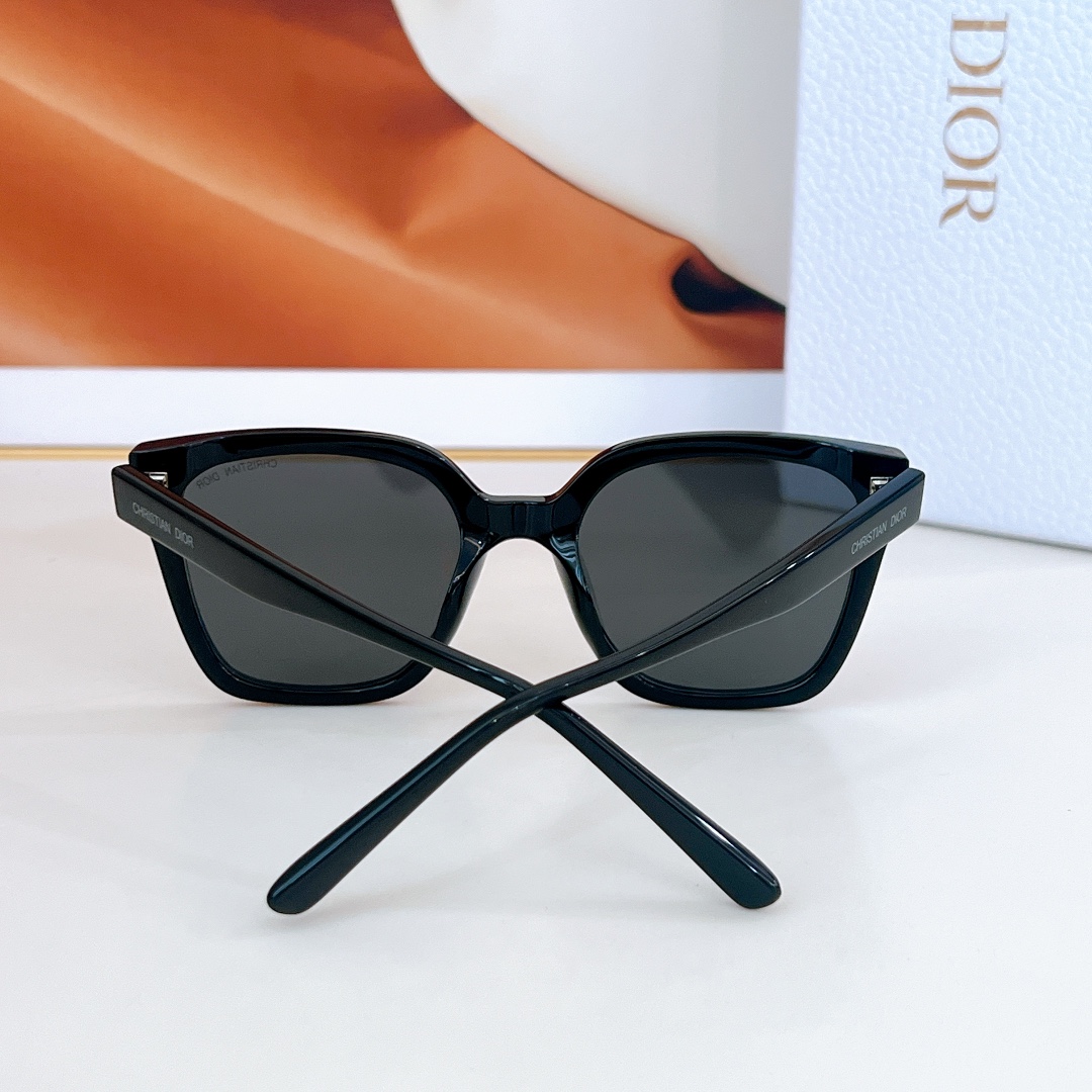  DIOR
MODEL CD 0254S
SIZE：53口21-145
🔝🔝