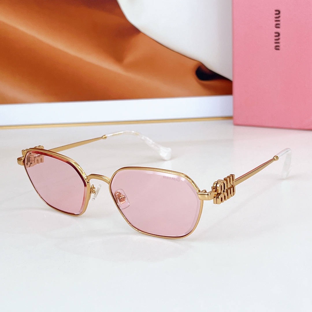 MIU MIU
MOD：MU55ZS
Size：60口18 145
🔝🔝