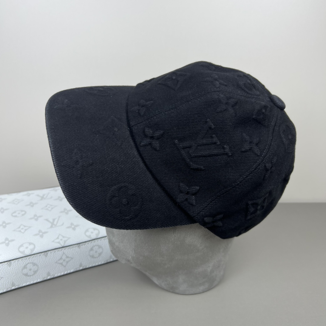 NO:225913,LV (Louis Vuitton) new original single baseball cap, 1:1 mold opening customization for counter, first layer of cowhide, light and breathable!  Excellent quality!  Hat Straw Hat Fisherman Hat Baseball Hat, Hats, louis vuitton,louis vuitton,espadrilles,cowhide,hats19860909LV(路易威登)新款原单棒球帽, 专柜1:1开模订制,头层牛皮,轻盈透气！质量超赞！帽子草帽渔夫帽棒球帽,帽子,louis vuitton,louis vuitton,espadrilles,cowhide,hats,hat