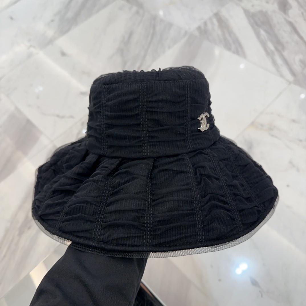 香奈儿 2025春夏新款布帽,百褶款渔夫帽,头围57cm
