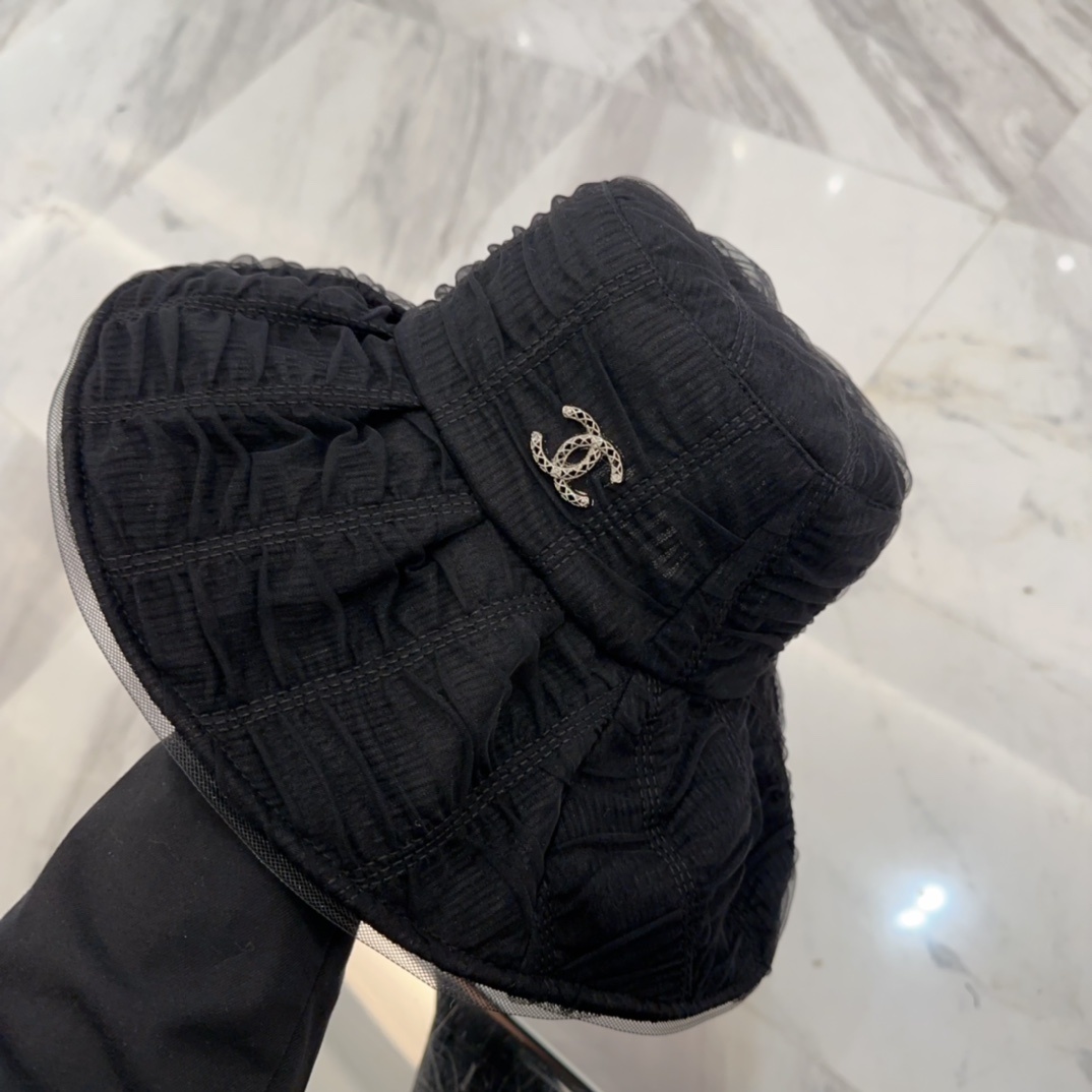 香奈儿 2025春夏新款布帽,百褶款渔夫帽,头围57cm