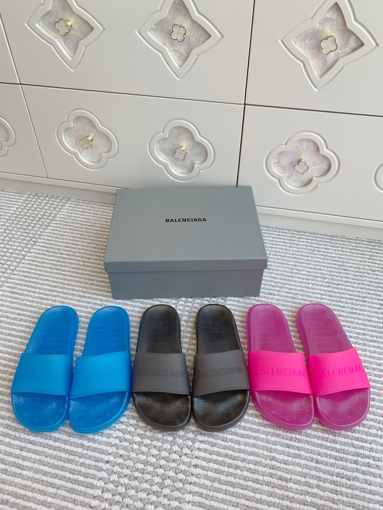 NO:222523,—————Balenciaga·Thick-soled slippers·35-46,Slippers,balenciaga,slippers19860909————balenciaga·厚底拖鞋·35-46,拖鞋,balenciaga,slippers,Women's Shoes