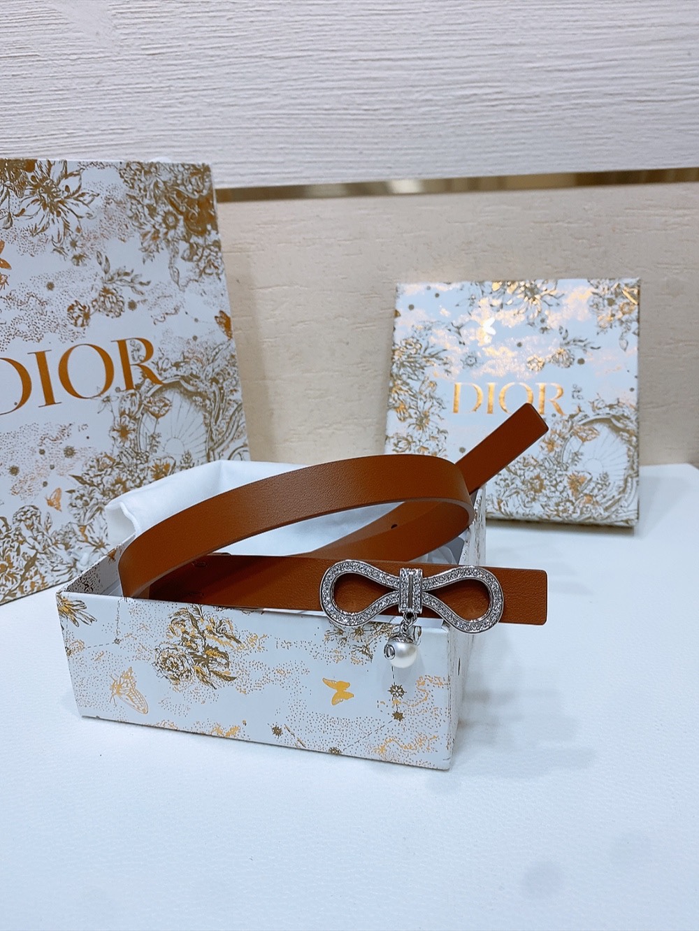 Dior 宽 1.8cm · 代购级 迪奥 Dior Nœud de Dior 腰带 蝴蝶钻扣 宽度18毫米