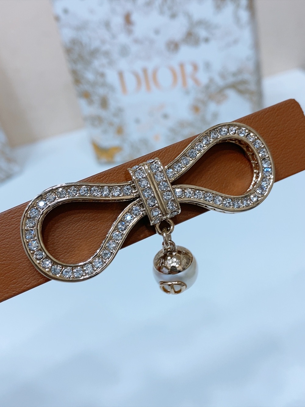 Dior 宽 1.8cm · 代购级 迪奥 Dior Nœud de Dior 腰带 蝴蝶钻扣 宽度18毫米
