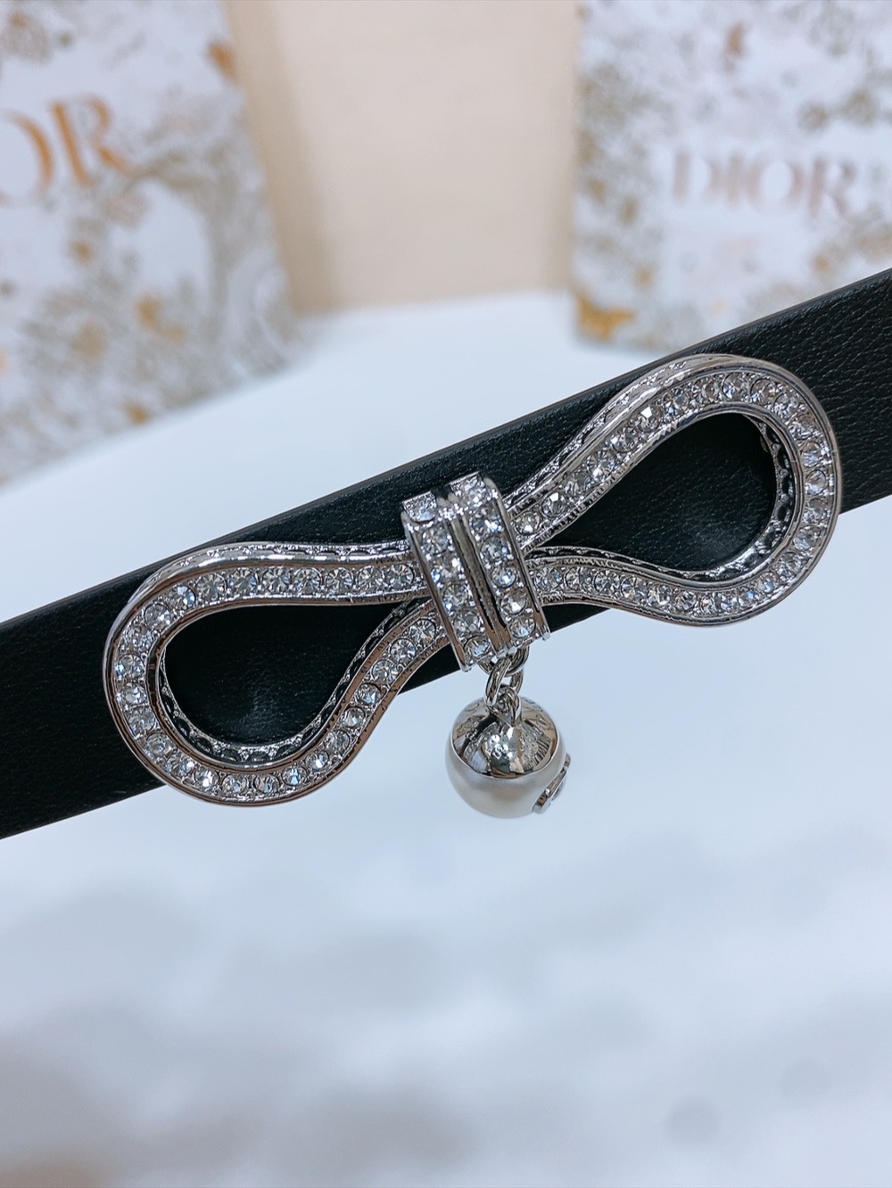 Dior 宽 1.8cm · 代购级 迪奥 Dior Nœud de Dior 腰带 蝴蝶钻扣 宽度18毫米