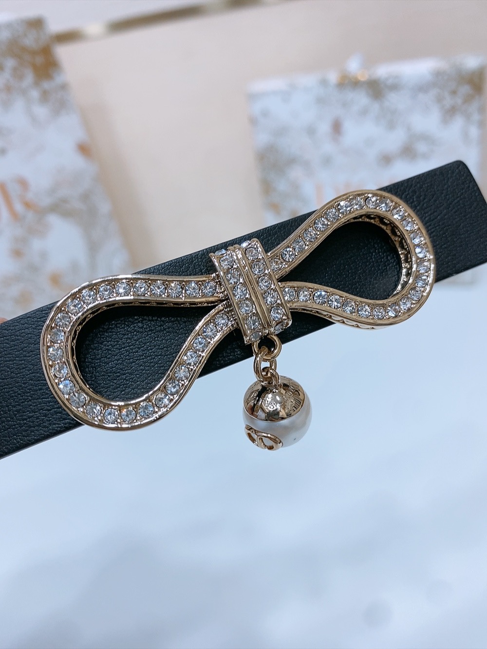 Dior 宽 1.8cm · 代购级 迪奥 Dior Nœud de Dior 腰带 蝴蝶钻扣 宽度18毫米