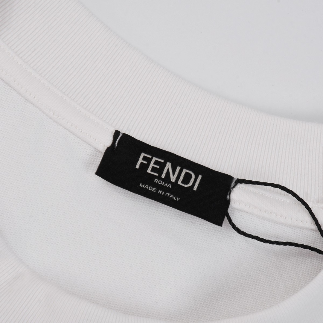 芬迪/Fendi 夏季新款 双袖满印老花FF字母拼接圆领短袖T恤