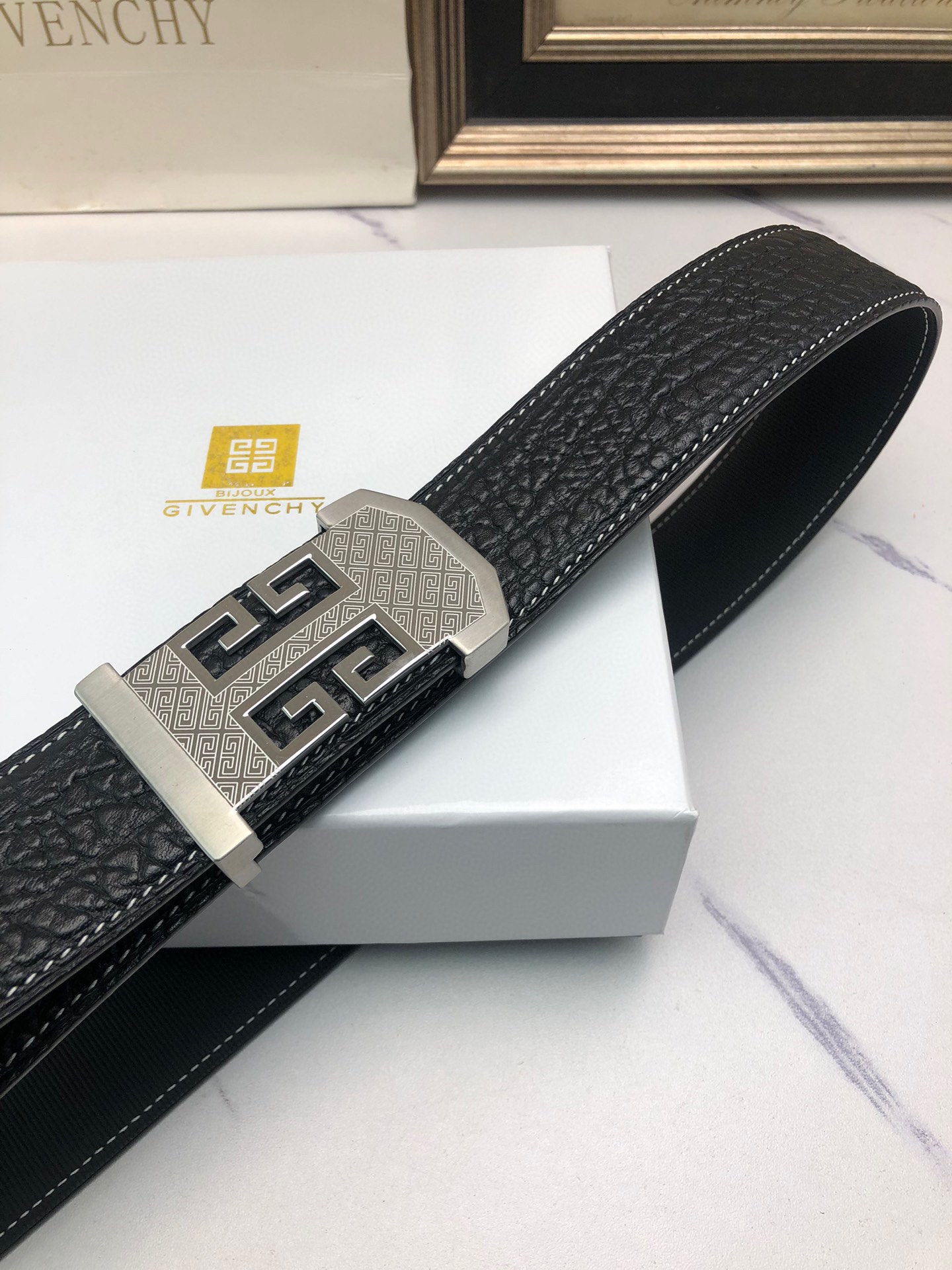 High-Quality Lynch Belt for Man with Single-Headed Calves, Deer Skin, Symbol Decoration - 图片 3