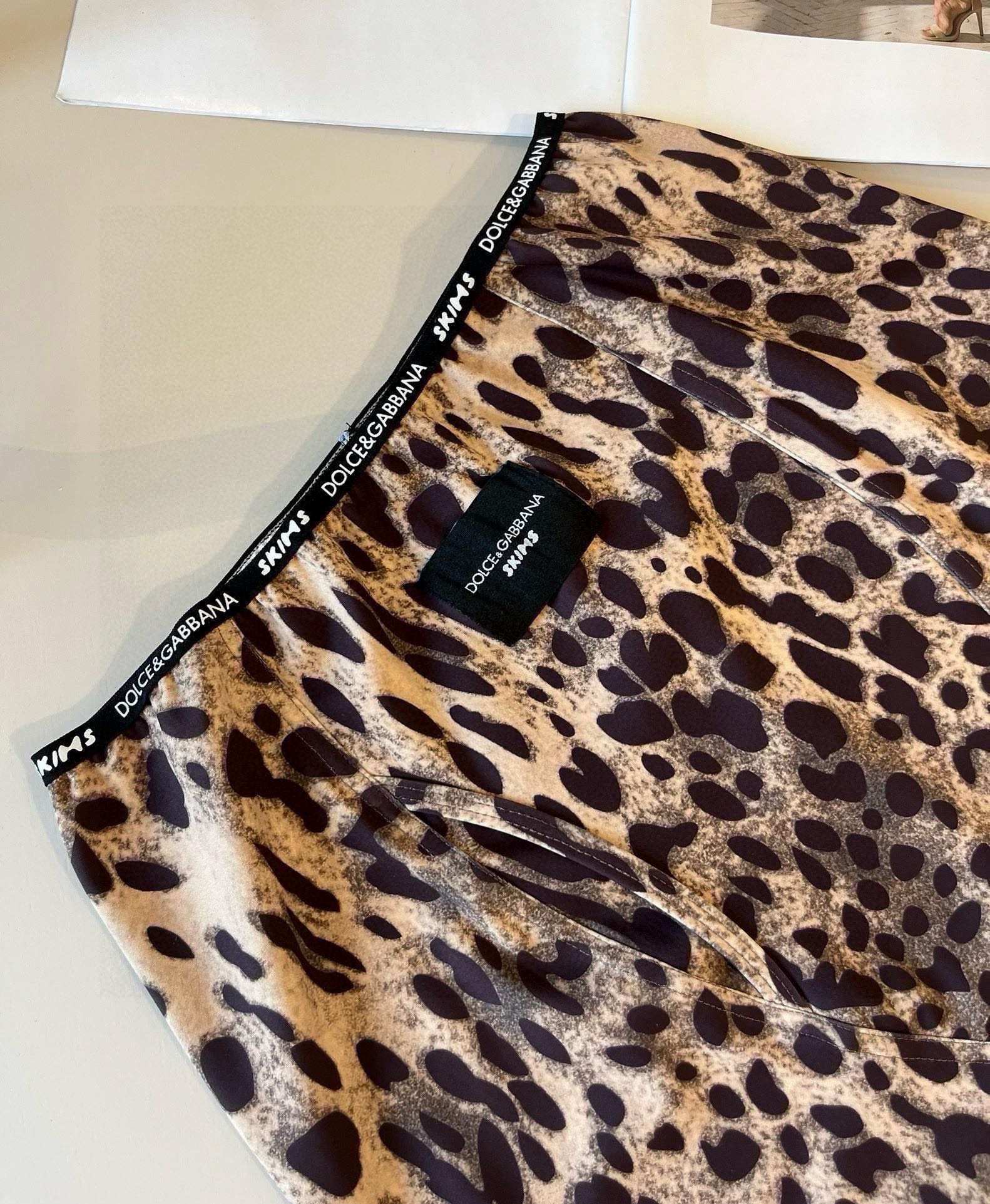 IT’S 196. D.G. DUGARBENA’S NEW LACE OF BIKINI, BLACK AND WHITE SML - 图片 5