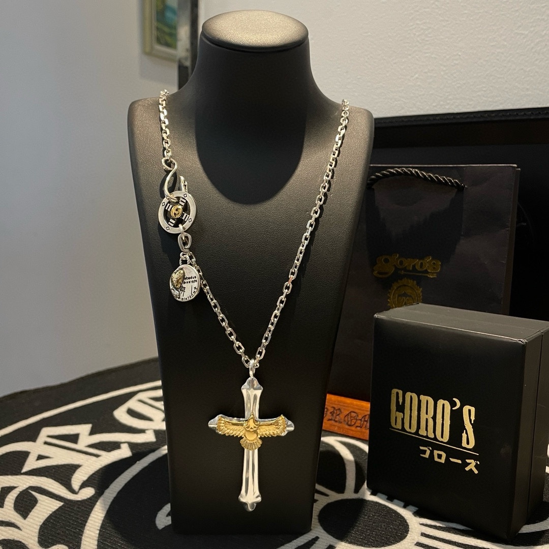 NO:112199,[New Products are on the Shelves] Goro’s Takahashi Goro Eagle Cross Pendant, Takahashi Classic Necklace, Top Version, Accepted Exclusive Shooting, Focus on the High-end Market, Kuaishou/ins/Xiaohongshu popular models, absolutely different from ordinary versions!  The details of the picture product are consistent with ZP!  Original production process, precision quality, purely handmade, authentic model opening, fashion essentials, both men and women can wear, same couple style, rock punk silver style, retro elements, trendy and versatile, same style on the official website, fine jewelry, necklace19860909批【新品上架】Goro’s高桥吾郎老鹰十字架吊坠,高桥经典项链,顶级版本,认准独家拍摄,主攻高端市场 ,快手/ins/小红书热门款,绝对区别普通版本！图片产品细节与ZP一致！原版制作工艺 精工品质 纯手工打造 ～正品开模潮流时尚必备 男女均可佩戴 情侣款同款 摇滚朋克泰银风格 复古元素 潮流百搭 官网同款,饰品精品,necklace,Jewelry