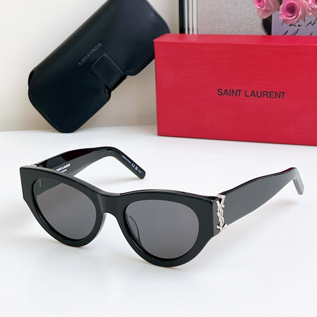  新色Saint Lauren* 
Mod：SL M94
Size：53-20-145
高版本免代购凹槽