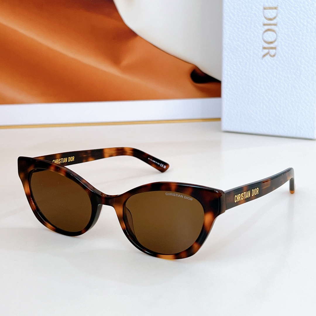 DIOR Midnight B2I
SIZE：53-19-145
🔝🔝