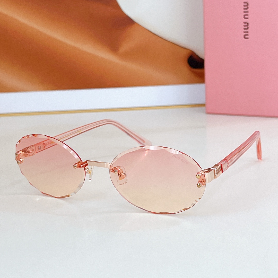  MIU MIU
MOD：MU125AV
Size：62口20 140
🔝🔝