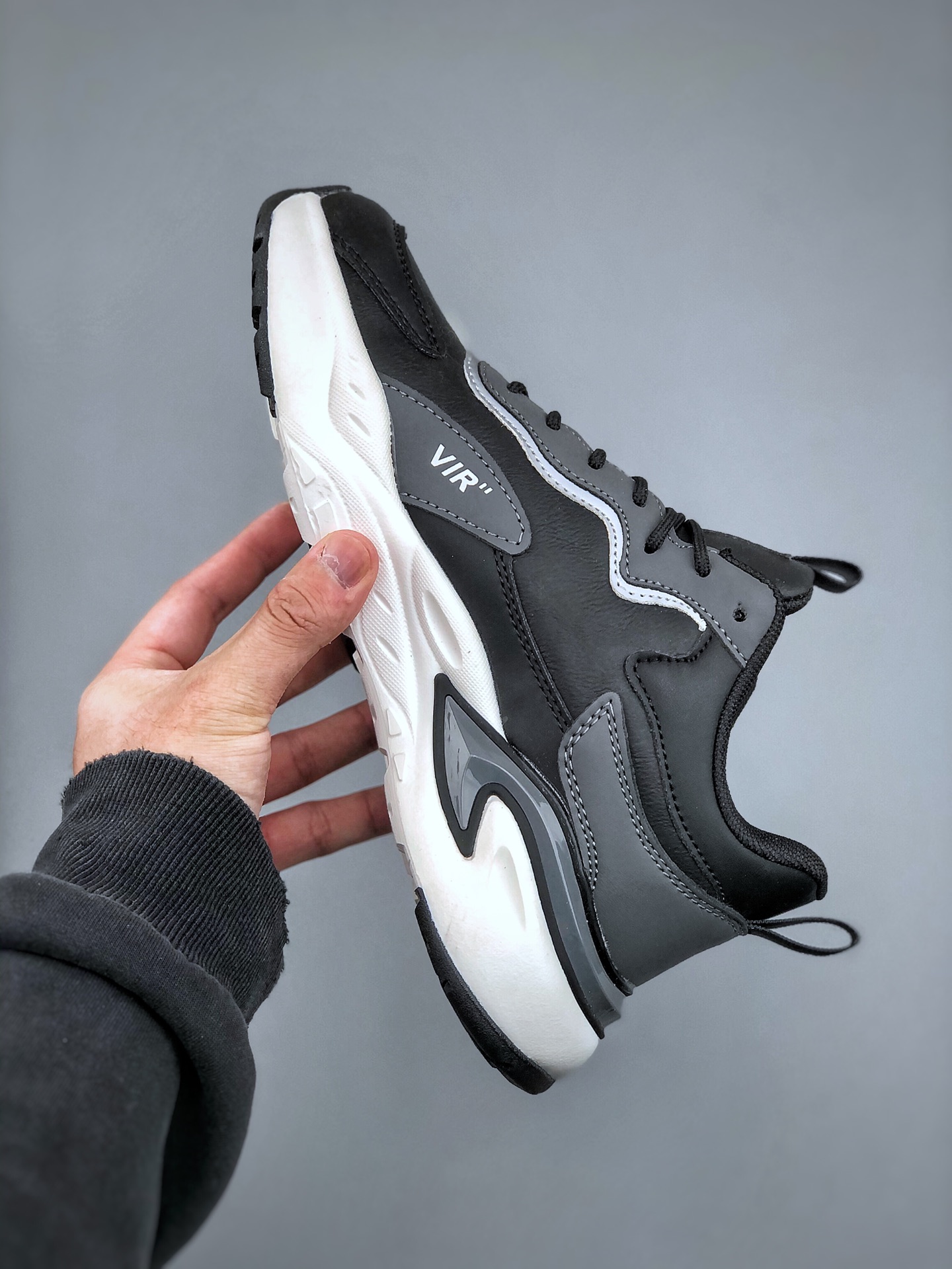 240  23ss巴黎世家BALENCIAGA Sneaker运动休闲鞋系列低帮潮流风百搭休闲运动鞋