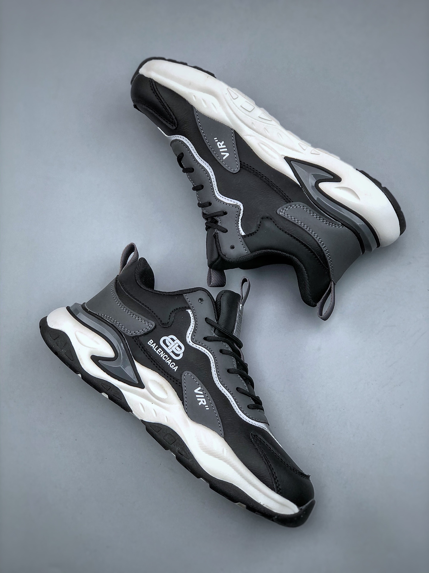 240  23ss巴黎世家BALENCIAGA Sneaker运动休闲鞋系列低帮潮流风百搭休闲运动鞋