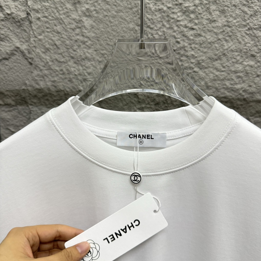 Customized T-shirts in Classic Colors for Spring 2025: Sizes and Pricing. - 图片 8