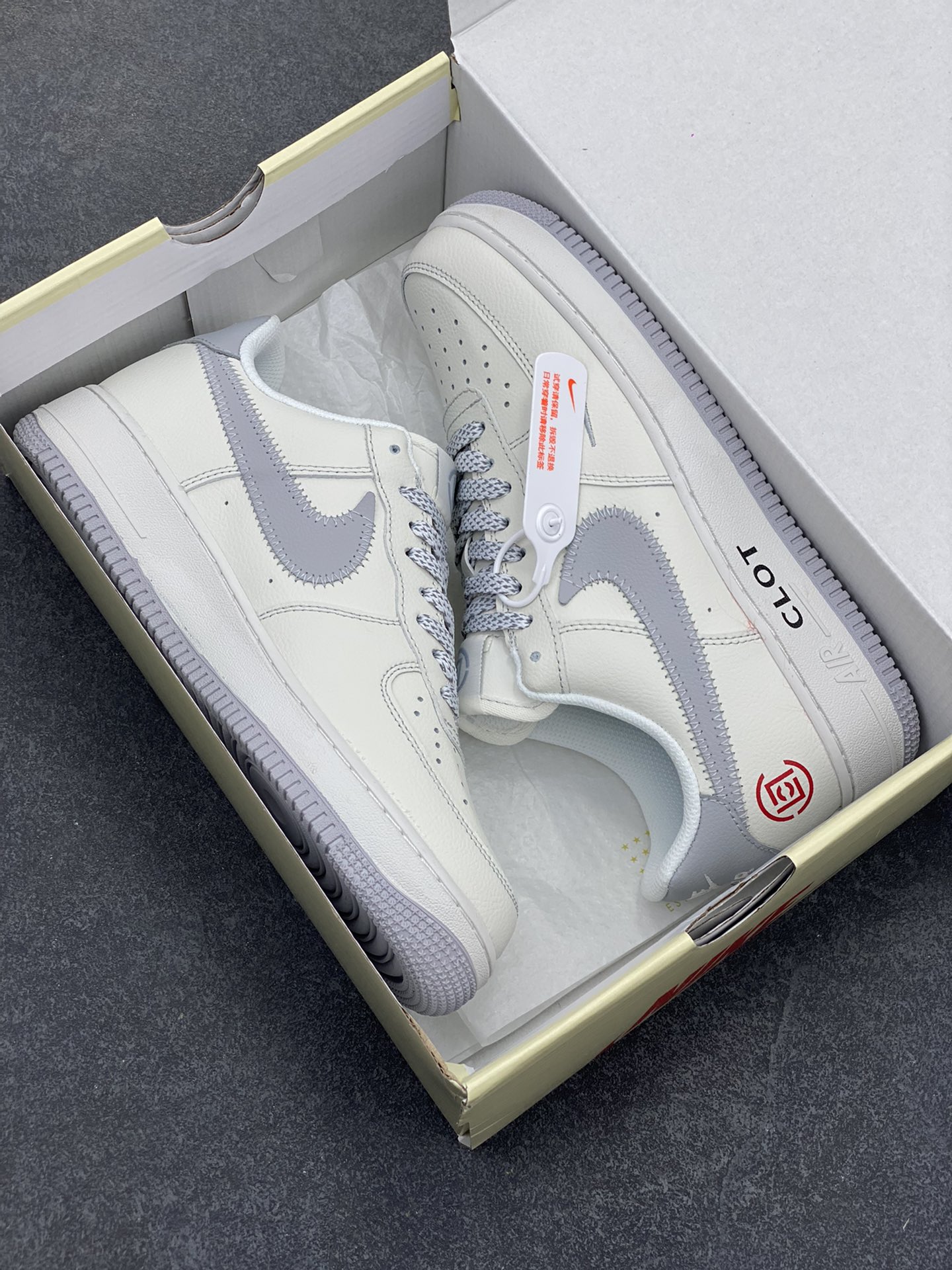 图片[9]-Nike Air Force 1 Low 陈冠希联名 原楦头原纸板 打造纯正空军版型 专注外贸渠道 全掌内置蜂窝气垫 原盒配件 原厂中底钢印、拉帮完美 货号：GX030609 尺码：36 36.5 37.5 38 38.5 39 40 40.5 41 42 42.5 43 44 44.5 45-选品中心